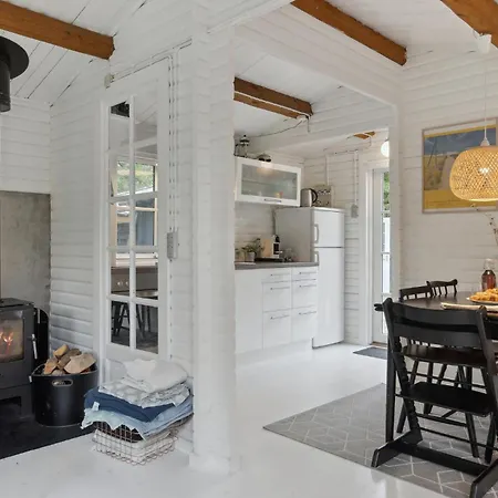 Cozy In With Wifi Holiday home